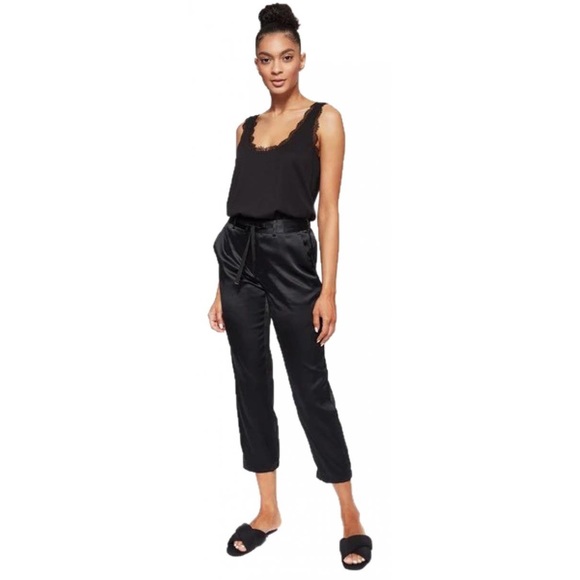 CAMI NYC Alex Crop SILK Blend PANTS Size small Black Belted Elastic Waist - Picture 2 of 6